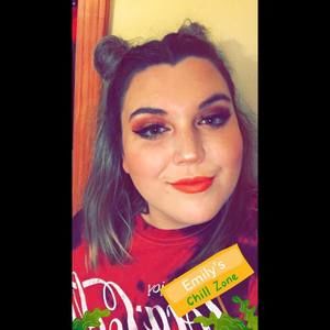 Meet your Posher, Emily